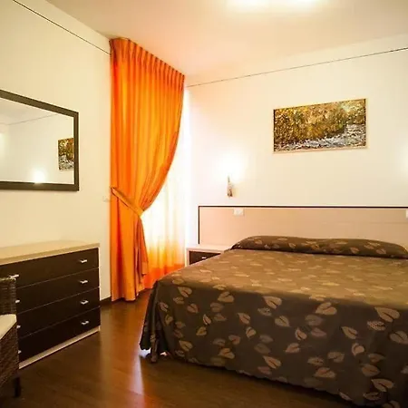 Hotel Oliver 3*